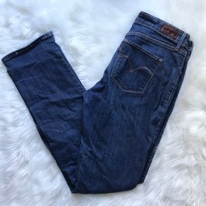 Levi’s Demi curve classic rise straight leg jeans